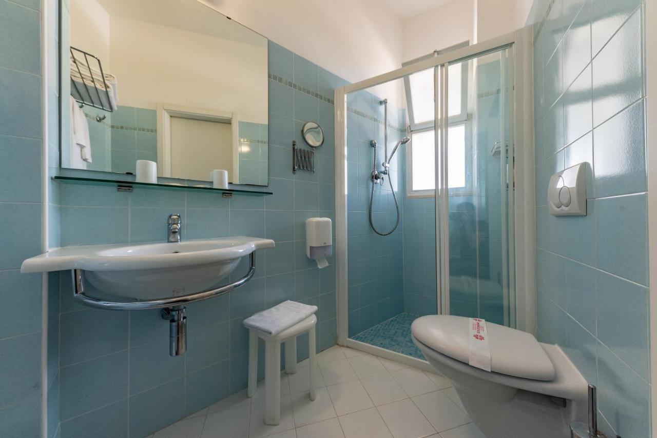 Hotel Escorial Τσέρβια Εξωτερικό φωτογραφία